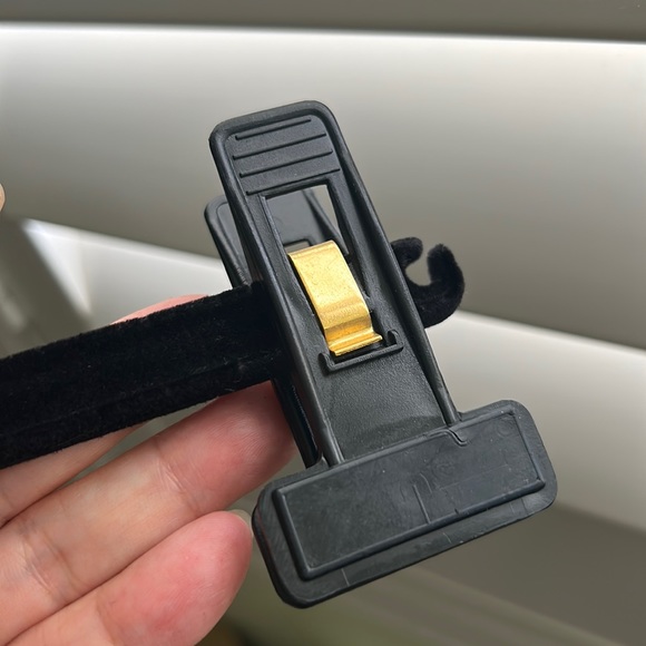 🖤CHANEL💕velvet skirt/pants hanger - Picture 5 of 14